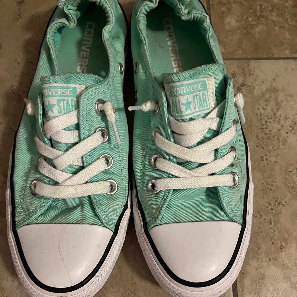 Converse slip-on tennis shoes